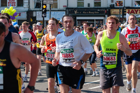 LONDON/UK - APRIL 17 : Runners at the London Marathon in London on April 17, 2005. Unidentified...