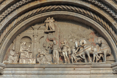 MILAN, ITALY, EUROPE - FEBRUARY 21 : Sculptures above the door to the Duomo in Milan on February 21, 2008のeditorial素材