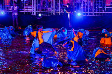 SINGAPORE - FEBRUARY 3 : Chingay Festival 2012 in Singapore on February 3, 2012. Unidentified people.のeditorial素材