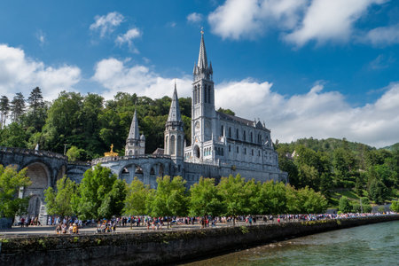 View of the Notre Dame de Lourdes cathedral, Franceの写真素材