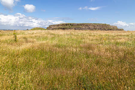 Petit Mont cairn, in Brittany