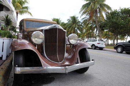 Ancient Car in Miami Beach Ocean Drive, Florida. Photo taken at 11th of November 2009のeditorial素材