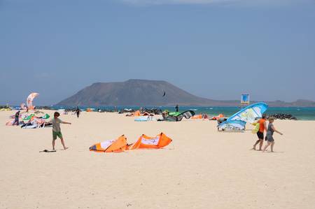 Kite Surfers on the Beach of Corralejo, Canary Island Fuerteventura. Photo taken at 27th of May 2009のeditorial素材