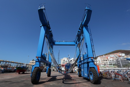 Boat crane at the shipyard. Los Cristianos, Tenerife. Photo taken at 23rd of February 2011のeditorial素材