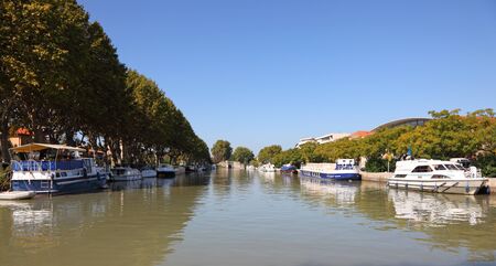 Canal du Midi in Beziers, southern Franceのeditorial素材