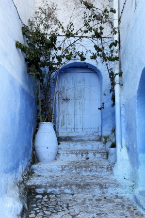 Blue door in the medina of Chefchaouen, Moroccoの写真素材