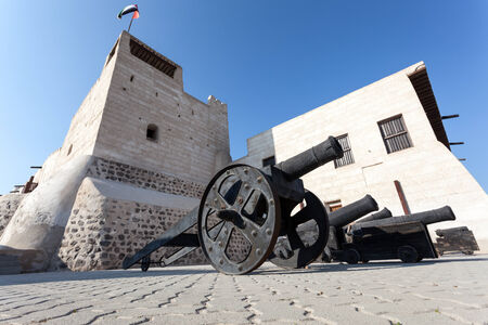 RAS AL KHAIMAH, UAE - DEC 17: Old guns at the museum of Ras al Khaimah. December 17, 2104 in Ras Al Khaimah, United Arab Emiratesのeditorial素材