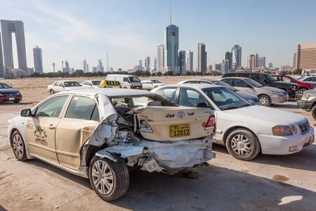 KUWAIT - DEC 8: Broken cars aftera accidents in Kuwait City. December 8, 2014 in Kuwait, Middle Eastのeditorial素材