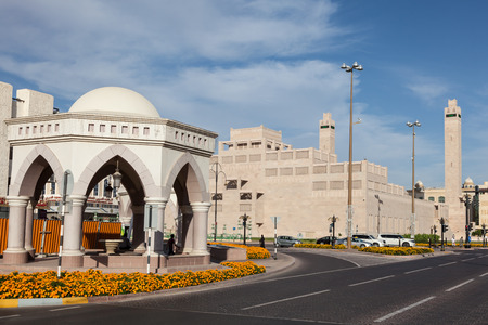 AL AIN, UAE - DEC 15: Sheikha Salama Bint Betty Mosque in Al Ain, Emirate of Abu Dhabi. December 15, 2014 in Al Ain, United Arab Emiratesのeditorial素材