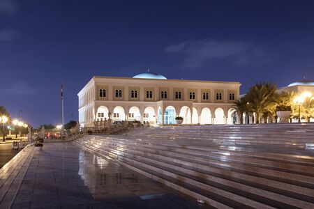 SHARJAH, UAE - DEC 17: American University of Sharjah illuminated at night. December 17, 2014 in Sharjah, UAEのeditorial素材