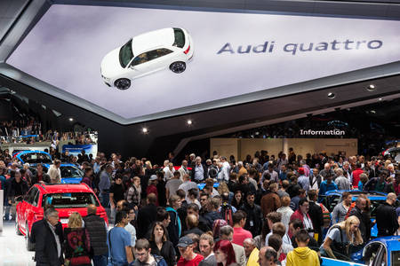 FRANKFURT, GERMANY - SEP 22: Crowded Audi booth at the IAA International Motor Show 2015. September 22, 2015 in Frankfurt Main, Germanyのeditorial素材