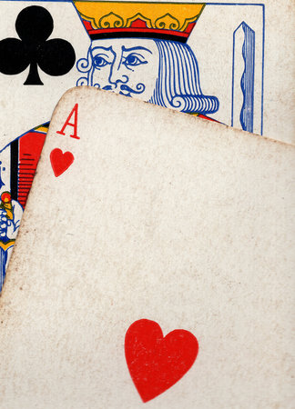 Close up detail of a pair of vintage pontoon or blackjack playing cards.の写真素材