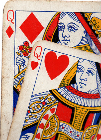 Close up detail of a pair of vintage pontoon or blackjack playing cards.の写真素材