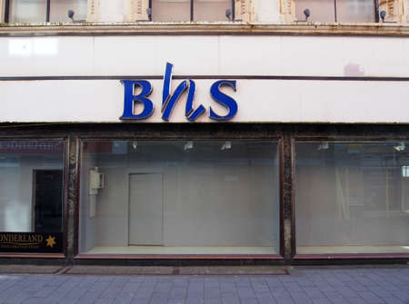 southport, merseyside, united kingdom - 28 june 2019: a closed british home stores shop in chapel street southport empty since bhs went into liquidation in 2016のeditorial素材