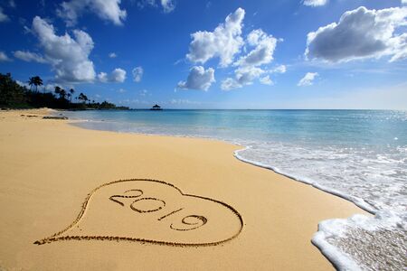 2019 in heart-shaped on the beach 2019の写真素材