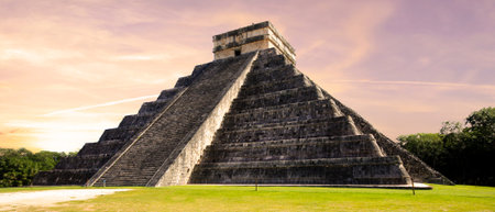 Chichen-Itza - Mexicoの写真素材