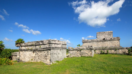 Temple of Tulum in Mexicoの写真素材