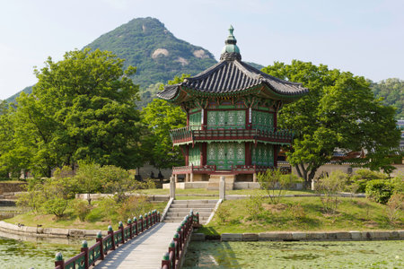 Gyeongbokgung Palace Pagoa and Pond Seoul, South Koreaのeditorial素材