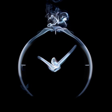 Watch the smoke の写真素材