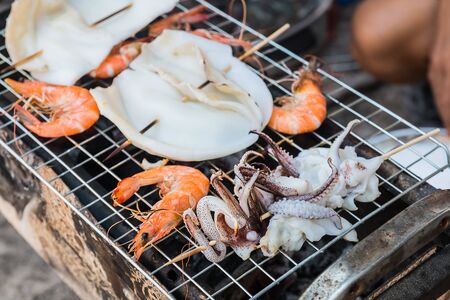grill seafood on stoveの写真素材