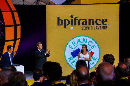 Paris, France - October 7, 2021: Emmanuel Macron, the President of France, clapping on the Bang stage of the Paris Accor Arena in Bercy for the Bpifrance Innovation Generation (BIG) business convention for investors and entrepreneursのeditorial素材