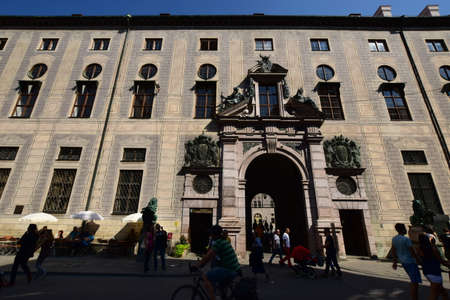 Arrayのeditorial素材