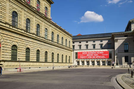 Arrayのeditorial素材