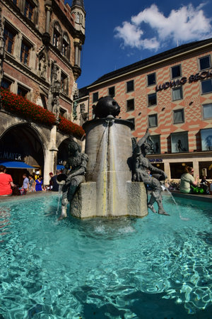 Arrayのeditorial素材