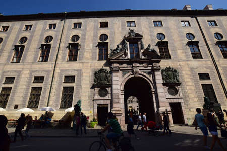 Arrayのeditorial素材