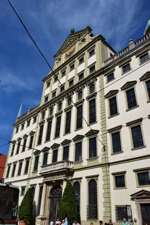 Arrayのeditorial素材