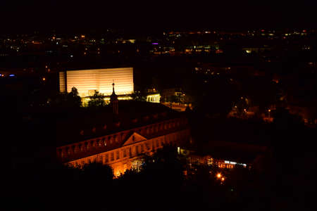 Arrayのeditorial素材