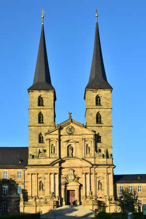 Arrayのeditorial素材