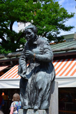 Sculpture of a man in Kanazawa, Japan.の写真素材