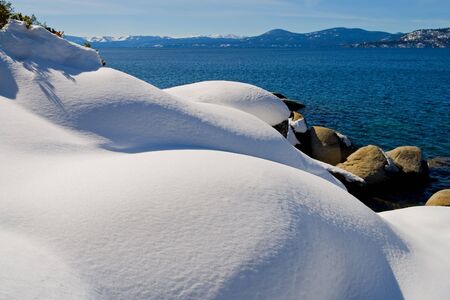  Lake Tahoe in Winterの写真素材