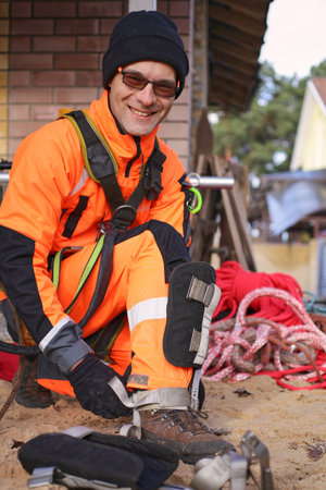 Tools and equipment. tree surgeon. Removal of the emergency Oak tree.