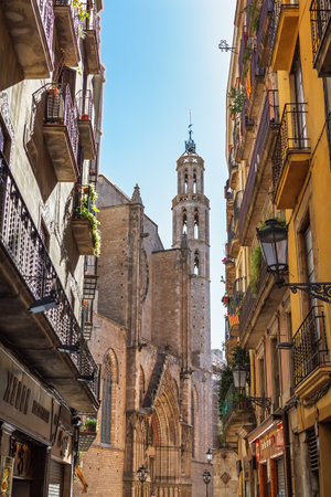 Barcelona, Spain - April 17, 2016: Medieval buildings in the Gothic and Born distric, narrow streetのeditorial素材