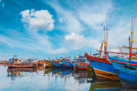 Beruwala, Sri Lanka - 10 February, 2017: Fishing boats stand in Beruwala Harbour, fish market in Bentota or Aluthgama area. One of the biggest Srilankan fresh seafood marketsのeditorial素材