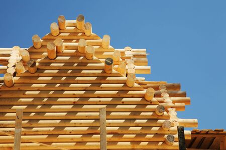 Building of the new log house