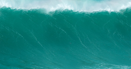 Big ocean wave