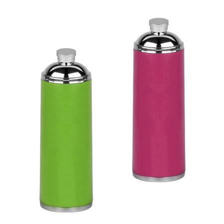 Thermal flask isolated on white backgroundの写真素材