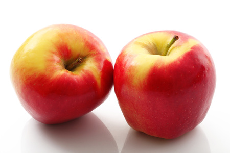 fresh apple on white backgroundの写真素材