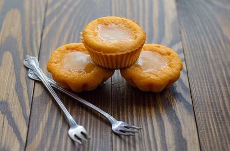 Spicy homemade muffins with flavour of cinnamon, nutmeg, and gingerの写真素材
