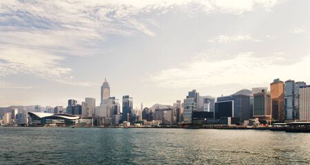 China Hong Kong 2016 December 31. Panoramic view of the promenade in Hong Kongのeditorial素材