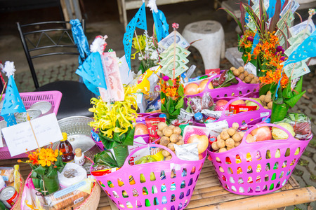 Lampang Thailand-September 20 2017 Tan Kuay Salak Festival- Northern Thai ritual that people will give foodstuff and valuable things to the temple and monks they believe it for merit who passed away.のeditorial素材