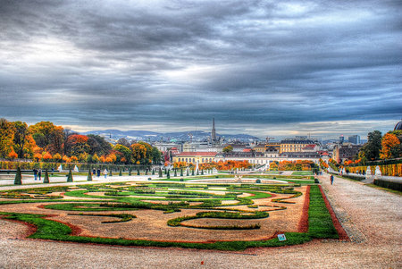 A wonderful garden that almost looks to be artificial の写真素材