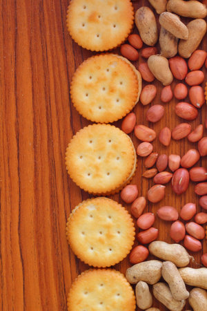 Nuts Crackers 