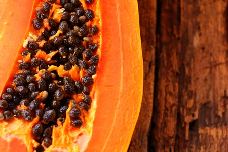 Papaya with seeds ripeの写真素材