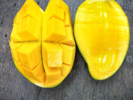 Yellow and green mangoの写真素材