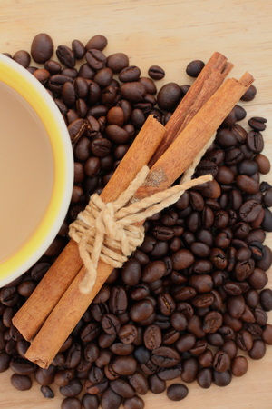 Hot coffee with bean and cinnamon sticksの写真素材