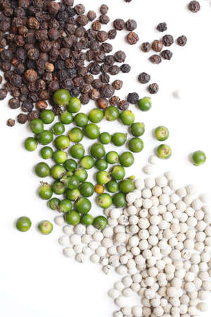 Fresh pepper isolated - peppercornの写真素材